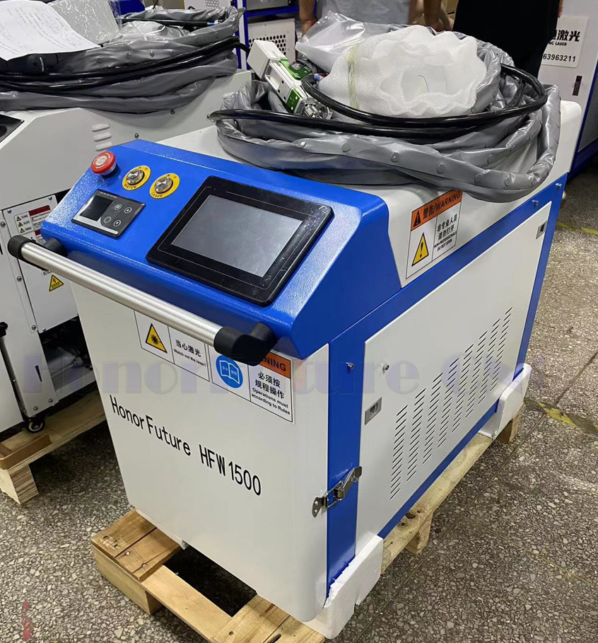 Laser Welding Machine 3 In 1 2000W - Professional laser welding machine 3 in