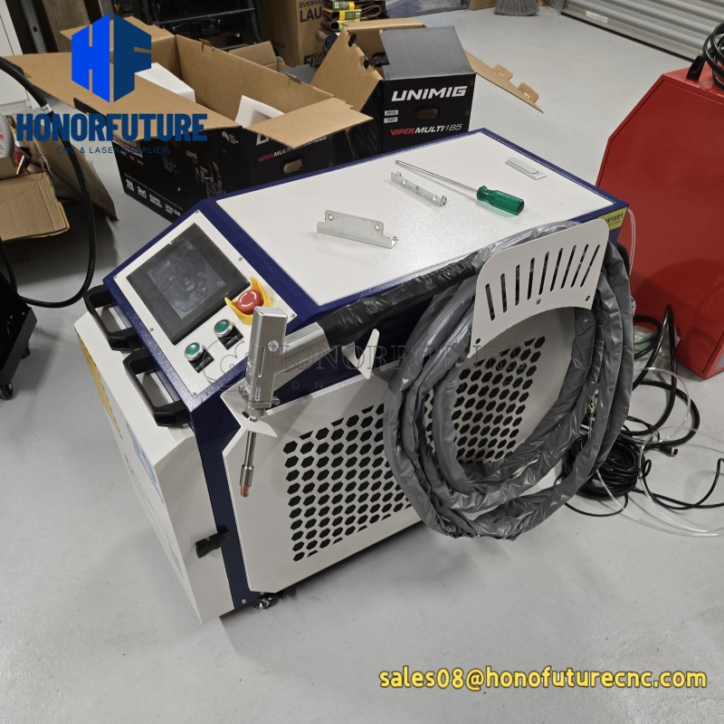Fiber Laser Welding Machine 1500W - 1500W 2000W 3000W Handheld Laser Welder
