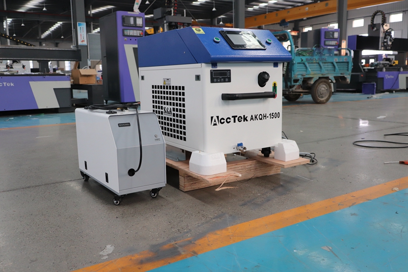 Rust Clean Metal Cleaning 1000 - огляд і ціна Fiber Laser Cleaning Machine 1000W