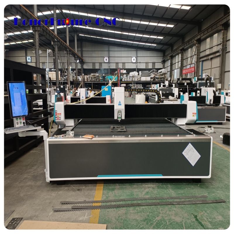 2026 New Customized 3015 Fiber - огляд і ціна Fiber Laser Cutter 1500W Metal