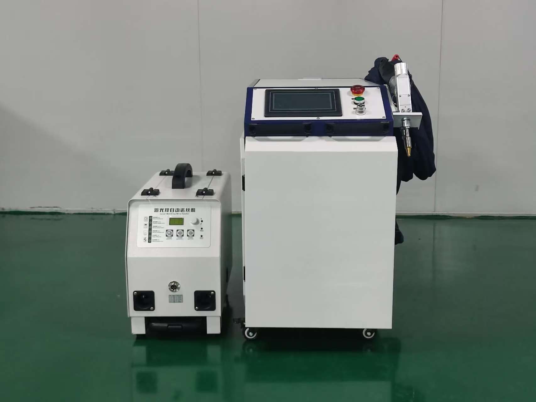 Handheld Fiber Laser Welding M - огляд і ціна Laser Welding Machine 3 In 1 2000W