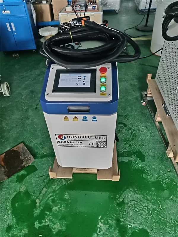 Handheld 3 in 1 Laser Welder 1 - огляд і ціна Laser Welding Machine 3 In 1 2000W