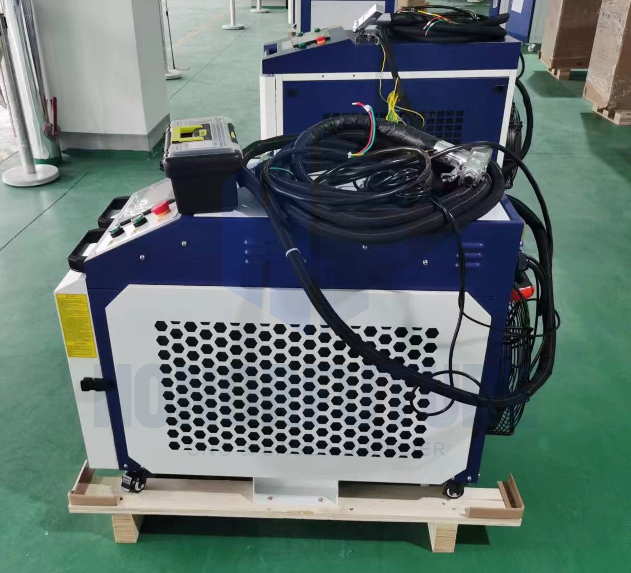 CNC Fiber Laser Welding Cuttin - огляд і ціна Fiber Laser Cleaning Machine 1000W